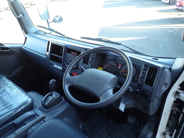 いすゞエルフ平ボディ小型（2t・3t）[写真28]