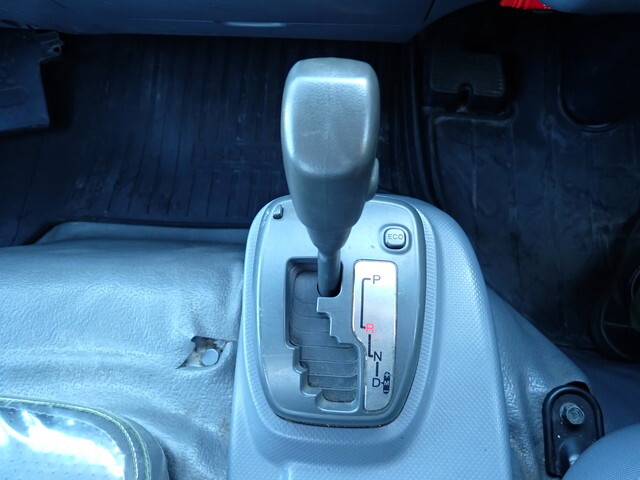 いすゞエルフ平ボディ小型（2t・3t）[写真29]