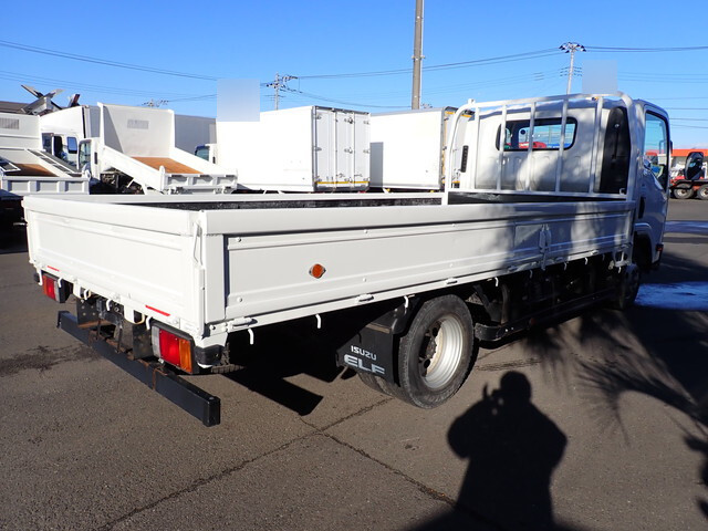 いすゞエルフ平ボディ小型（2t・3t）[写真03]