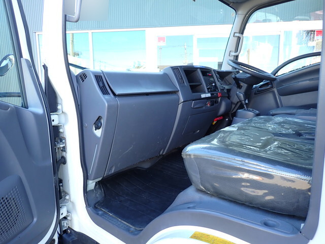 いすゞエルフ平ボディ小型（2t・3t）[写真34]