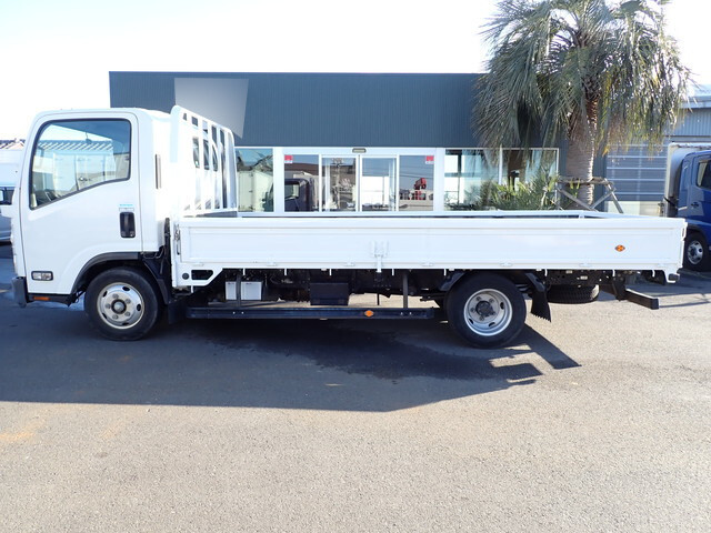 いすゞエルフ平ボディ小型（2t・3t）[写真07]