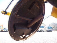 日野レンジャー汚泥吸引車中型（4t）[写真19]