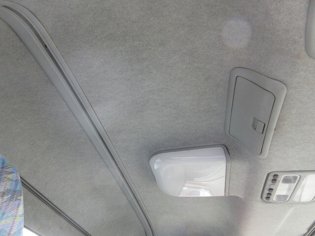 三菱ふそうファイターセルフクレーン5段中型（4t）[写真10]