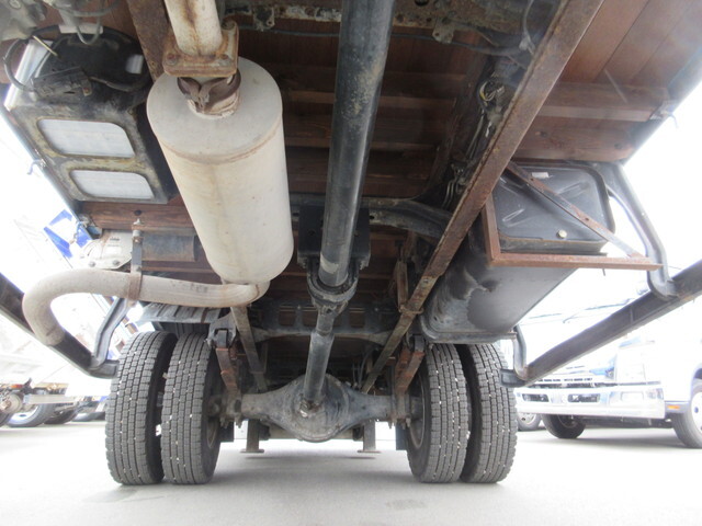 三菱ふそうファイターセルフクレーン5段中型（4t）[写真28]