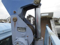 三菱ふそうファイターセルフクレーン5段中型（4t）[写真32]