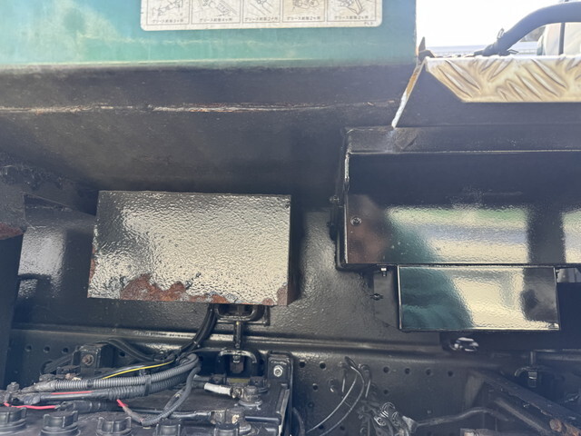 いすゞフォワードパッカー車（塵芥車）増トン（6t・8t）[写真24]