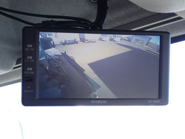 いすゞフォワードパッカー車（塵芥車）増トン（6t・8t）[写真32]