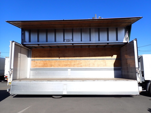 日野レンジャーアルミウイング中型（4t）[写真14]