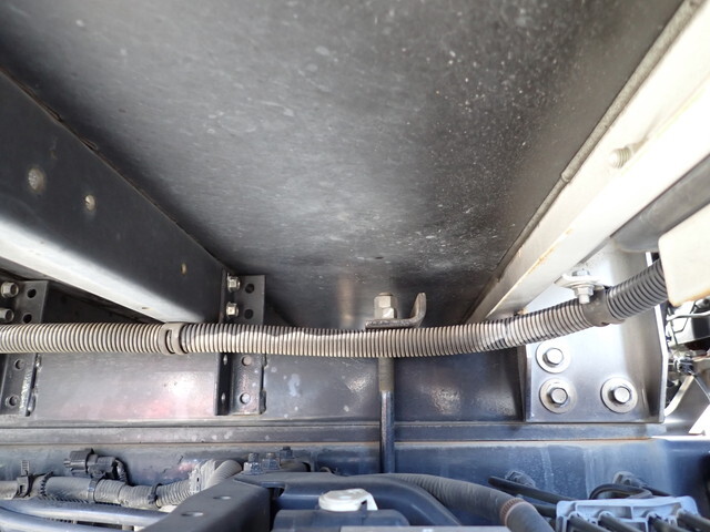 日野レンジャーアルミウイング中型（4t）[写真22]