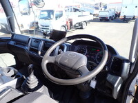 日野レンジャーアルミウイング中型（4t）[写真33]