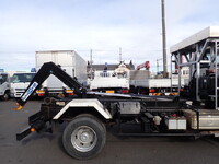 UDトラックスコンドルコンテナ専用車中型（4t）[写真12]