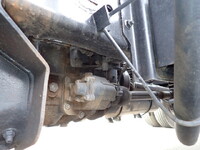 UDトラックスコンドルコンテナ専用車中型（4t）[写真17]