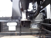 UDトラックスコンドルコンテナ専用車中型（4t）[写真18]