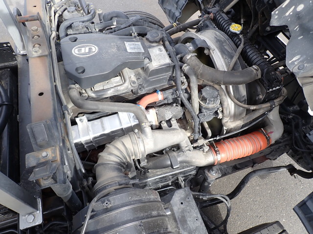 UDトラックスコンドルコンテナ専用車中型（4t）[写真38]