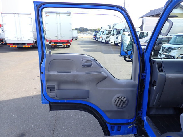 いすゞエルフ平ボディ小型（2t・3t）[写真29]