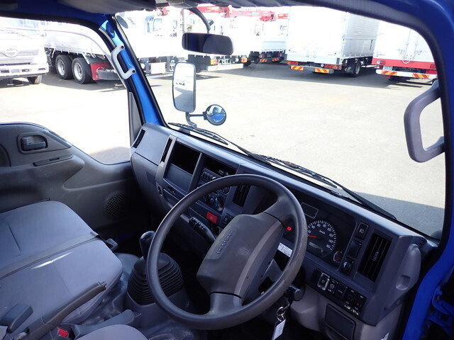 いすゞエルフ平ボディ小型（2t・3t）[写真35]