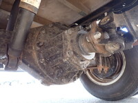 いすゞエルフ平ボディ小型（2t・3t）[写真08]