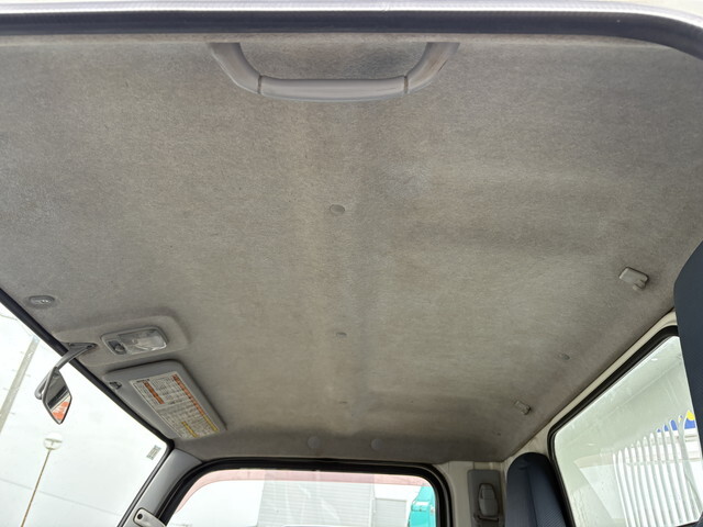 三菱ふそうキャンターダンプ小型（2t・3t）[写真32]