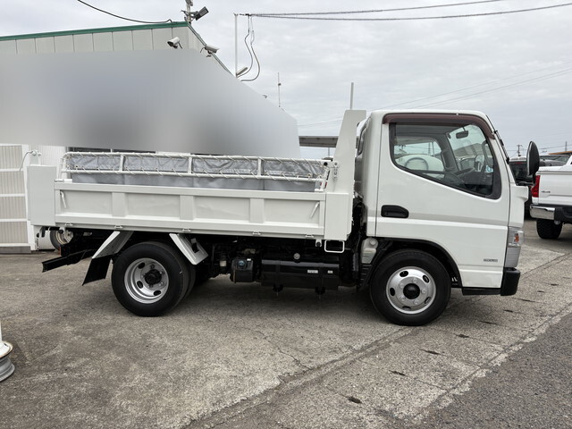 三菱ふそうキャンターダンプ小型（2t・3t）[写真06]