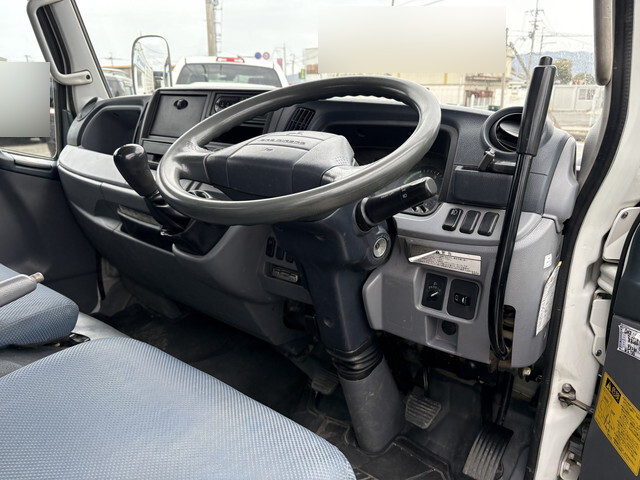 三菱ふそうキャンターダンプ小型（2t・3t）[写真07]