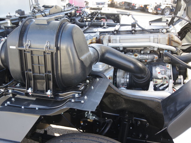 三菱ふそうスーパーグレートダンプ大型（10t）[写真20]