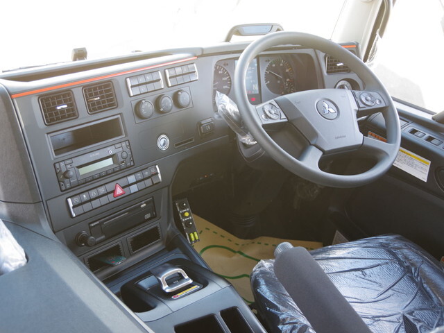 三菱ふそうスーパーグレートダンプ大型（10t）[写真21]