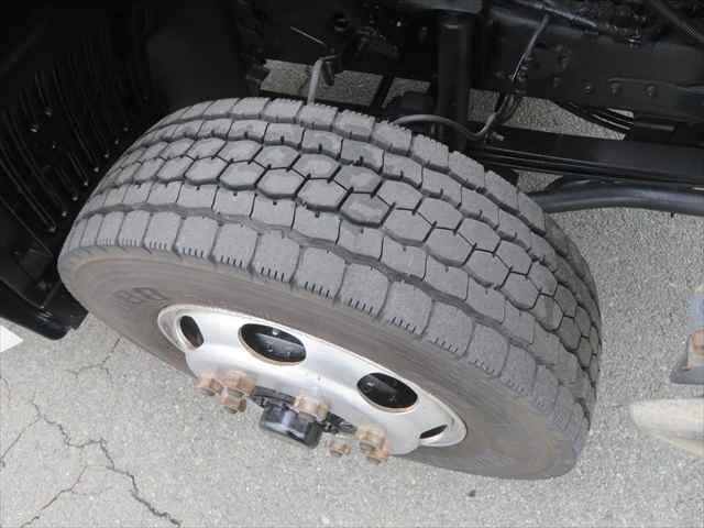 日野レンジャーセルフクレーン3段増トン（6t・8t）[写真12]