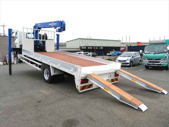 日野レンジャーセルフクレーン3段増トン（6t・8t）[写真02]