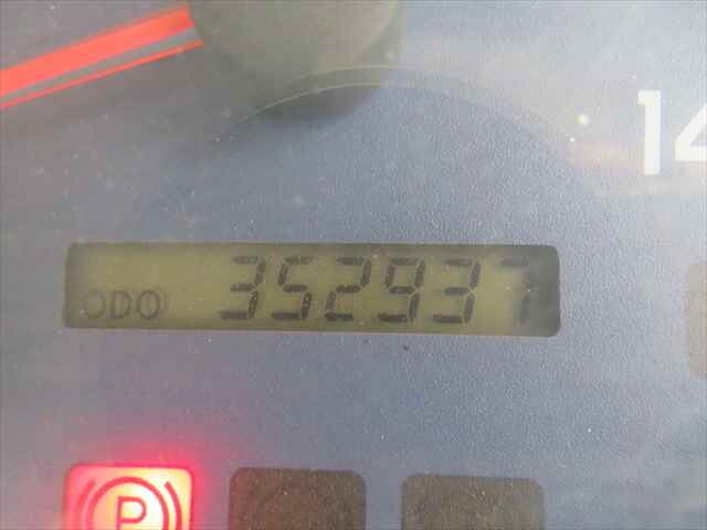 日野レンジャーセルフクレーン3段増トン（6t・8t）[写真28]