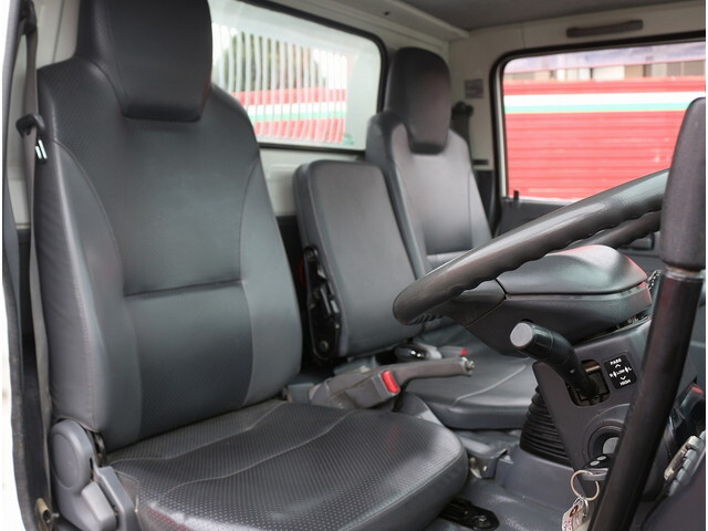 いすゞエルフダンプ小型（2t・3t）[写真21]