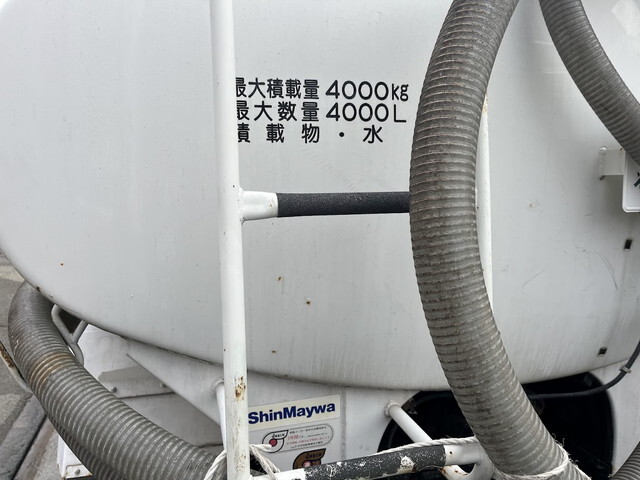 いすゞエルフ散水車小型（2t・3t）[写真18]