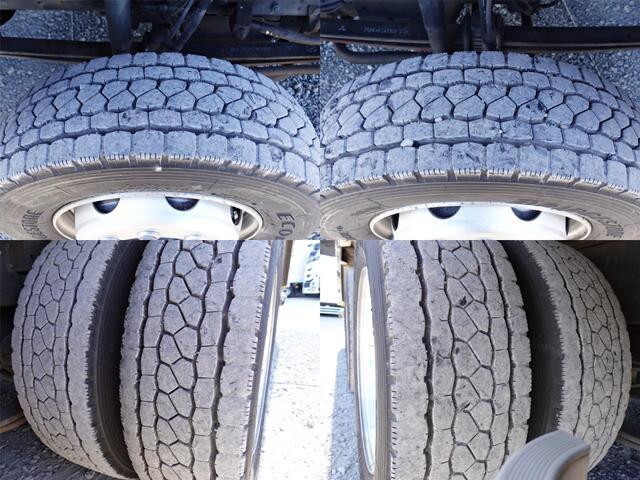 三菱ふそうスーパーグレートアルミウイング大型（10t）[写真15]