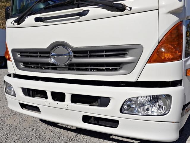 日野レンジャー冷凍車（冷蔵車）中型（4t）[写真04]