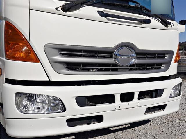 日野レンジャー冷凍車（冷蔵車）中型（4t）[写真05]