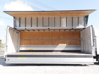 日野レンジャーアルミウイング中型（4t）[写真09]