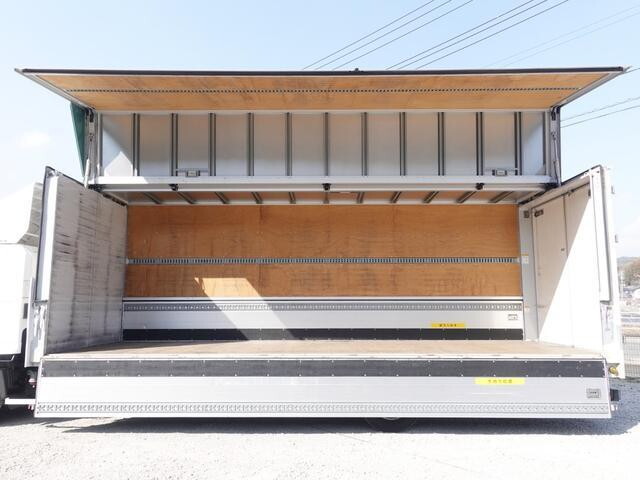 日野レンジャーアルミウイング中型（4t）[写真09]