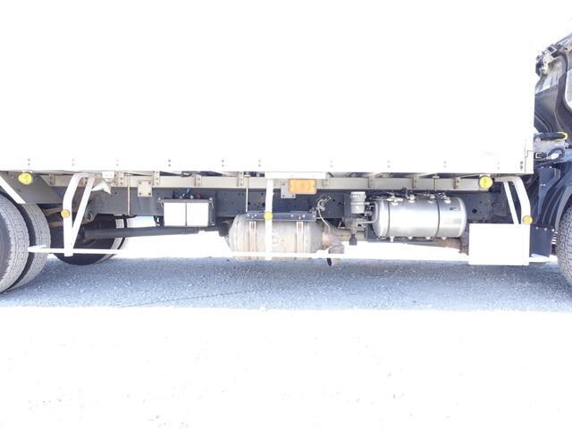 三菱ふそうファイターパネルバン中型（4t）[写真18]