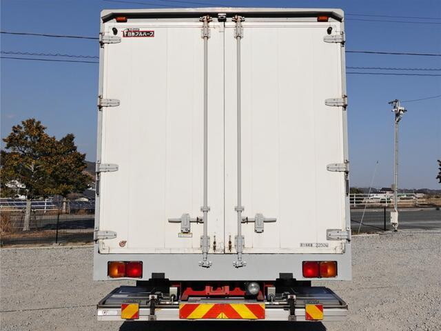 日野レンジャーアルミウイング中型（4t）[写真02]