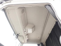 三菱ふそうスーパーグレートアルミバン大型（10t）[写真23]