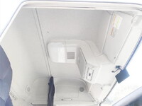 三菱ふそうスーパーグレートアルミウイング大型（10t）[写真26]