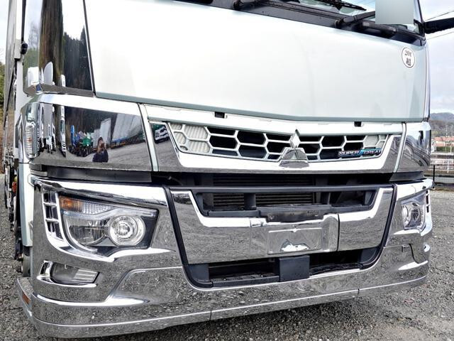 三菱ふそうスーパーグレートアルミウイング大型（10t）[写真05]