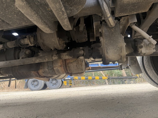 三菱ふそうファイタータンク車（タンクローリー）増トン（6t・8t）[写真19]