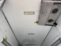 いすゞエルフ冷凍車（冷蔵車）小型（2t・3t）[写真22]