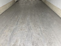 いすゞエルフ冷凍車（冷蔵車）小型（2t・3t）[写真25]