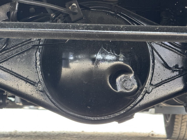 いすゞエルフ冷凍車（冷蔵車）小型（2t・3t）[写真29]