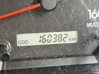 いすゞエルフ冷凍車（冷蔵車）小型（2t・3t）[写真10]