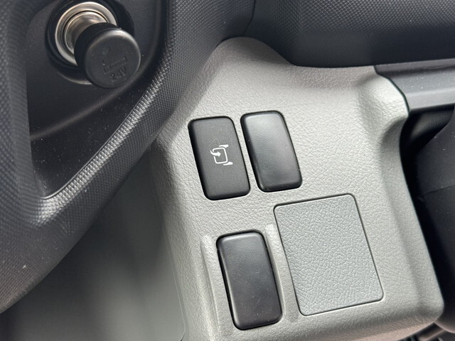 日野デュトロアルミバン小型（2t・3t）[写真21]