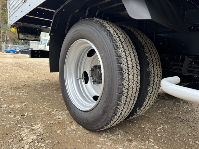 日野デュトロアルミバン小型（2t・3t）[写真27]