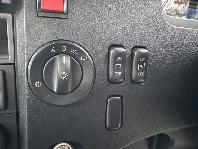 三菱ふそうファイターコンテナ専用車中型（4t）[写真13]