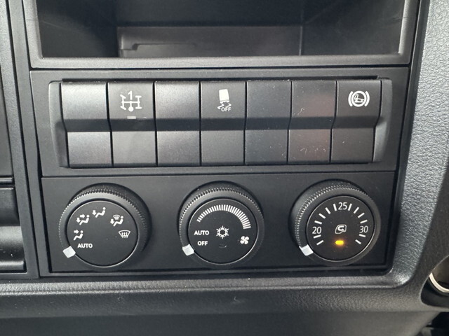 三菱ふそうファイターコンテナ専用車中型（4t）[写真15]